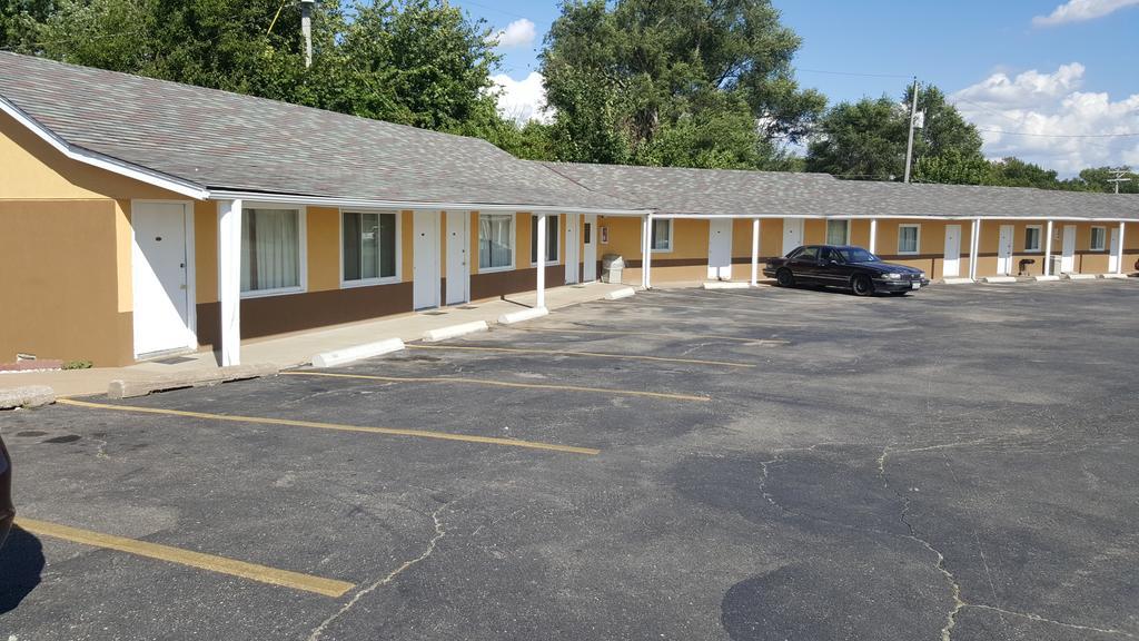 Chief Motel Keokuk Экстерьер фото