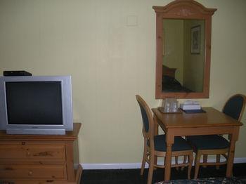 Chief Motel Keokuk Экстерьер фото